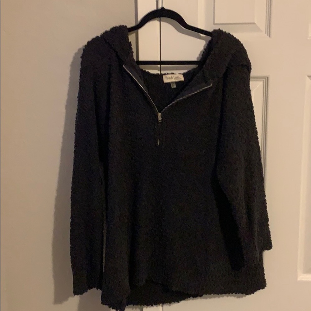 Black quarter zip pull over
